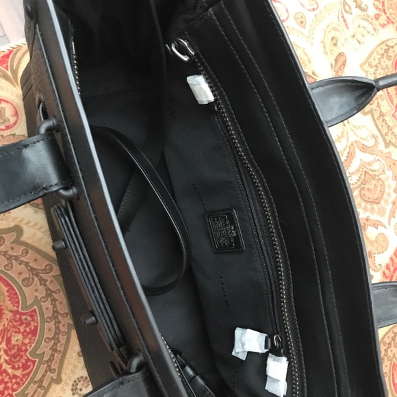 COACH black Swagger - Picture 2 of 3